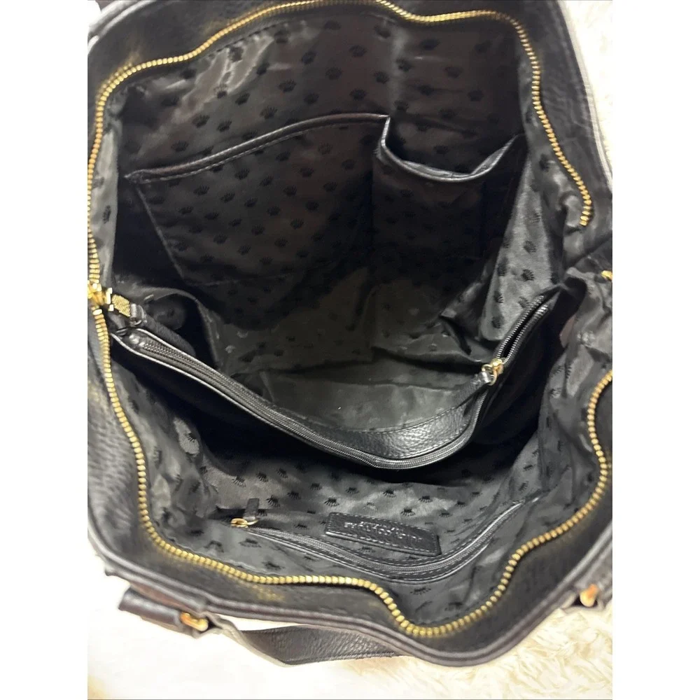 Juicy Couture Style‎ Black Faux Leather Tote Large Gold Zipper Shoulder Bag